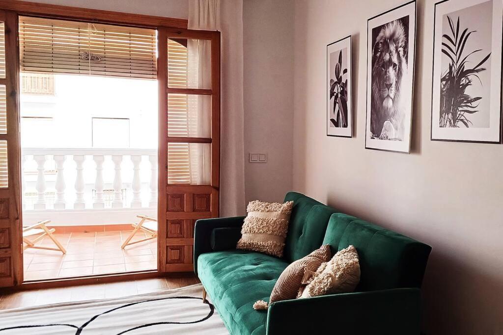 Serendipia: Tu Hogar En Este Blanco Pueblo Frigiliana Esterno foto
